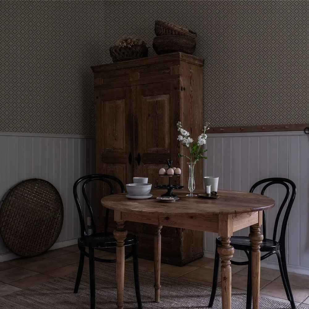 Duro Ingrid 516-05 Tapet Gammelsvenska Klassiker 1850-1950 Svart