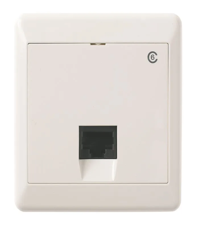 Elko UTP C6 Modularuttag utanpåliggande, vit 1 x 8 K6