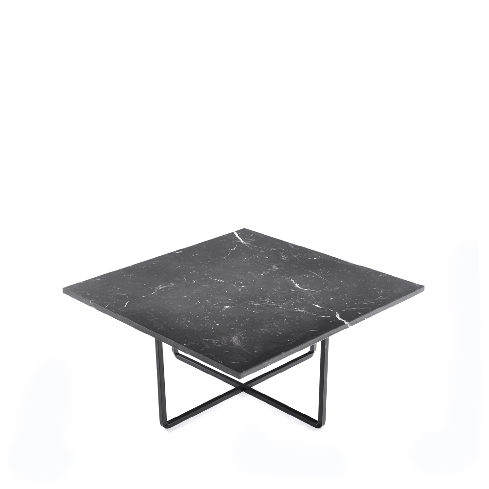 Ninety soffbord, marmor marquina, svart stativ