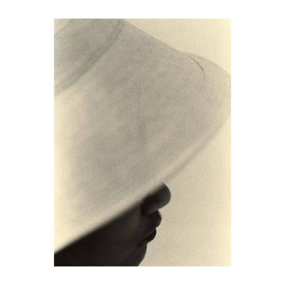 Girl and Hat poster, 30x40 cm